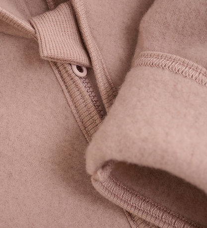 Huttelihut Køredragt - Uldfleece - Mahogany Rose m. Ører