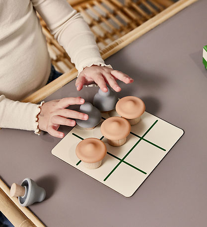 OYOY Spil - Mushroom TicTacToe - Træ/Multi