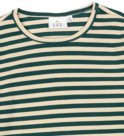The New Bluse - Rib - TnMoore - June Bug