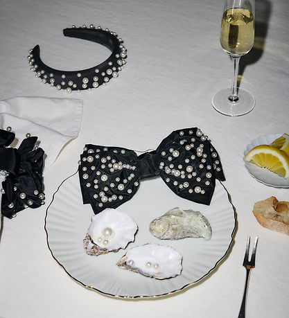DAY ET Hårbøjle - Pearl Bead Hari Band - Black