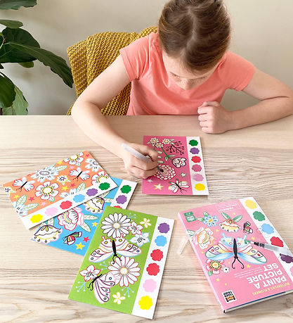 Tiger Tribe Farvesæt - Paint A Picture Set - Butterflies & Flowe