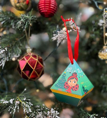 Miss Nella Gaveæske - Elfie Festive - 2 Neglelakker/Lip Balm
