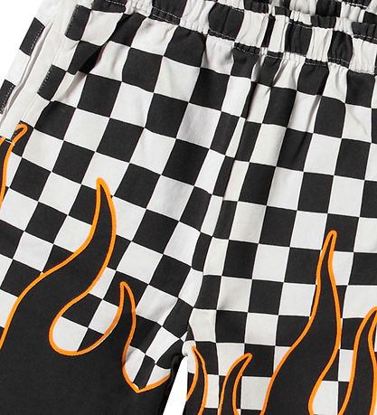 Molo Shorts - Amil - Check on Fire