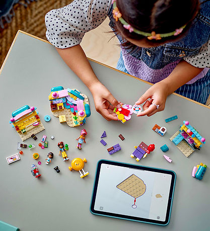 LEGO® Friends - Heartlake City Slikbutik 42649 - 376 Dele
