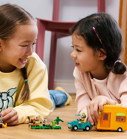 LEGO® Animal Crossing - Leif med Campingvog... 77054 - 263 Dele