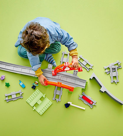LEGO® DUPLO - Togbro og Spor Udvidelsessæt 10426 - 42 Dele