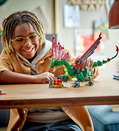 LEGO® Creator - Middelalder-drage 31161 - 3-i-1 - 715 Dele