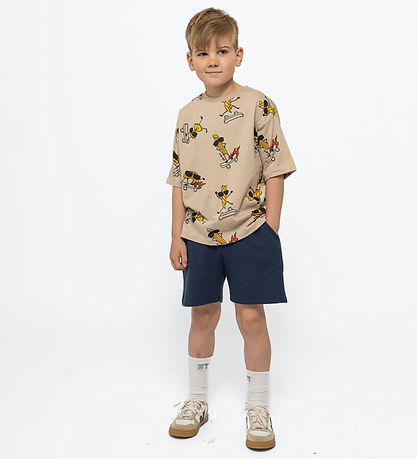 The New T-shirt - TnNarfalle - Feather Gray AOP
