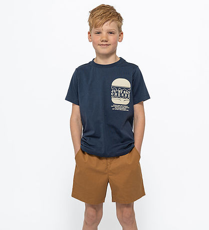 The New Shorts - TnKristian - Apple Cinnamon