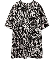 LMTD Kjole - NlfZebra - Pink Marshmallow/Raven Zebra