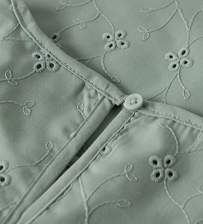 Name It T-shirt - Violeta - Aqua Gray m. Broderi Anglaise