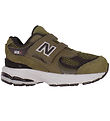 New Balance Shoes - 2002 - Woodland/Black
