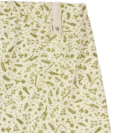 Wheat Shorts - Bjørn - Green Grasses And Seeds