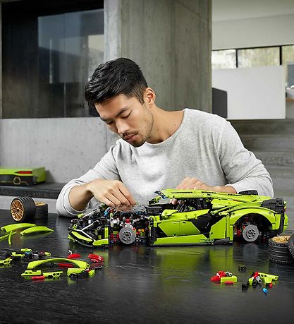 LEGO® Technic - Lamborghini Sián FKP 37 42115 - 3696 Dele