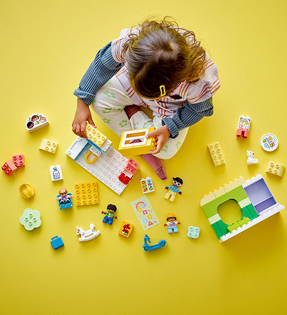 LEGO® DUPLO -  Livet i Dagplejen 10992 - 67 Dele