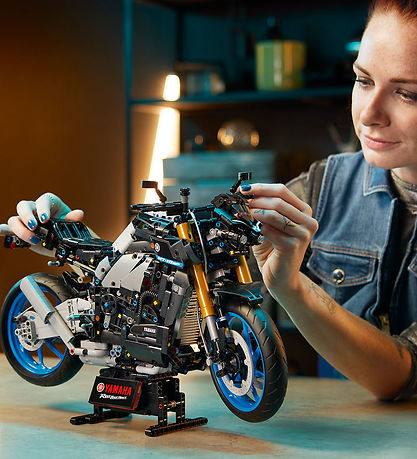 LEGO® Technic - Yamaha MT-10 SP 42159 - 1478 Dele