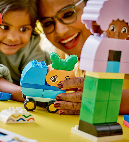 LEGO® DUPLO® - Byg Selv-personer Med Store Fø... 10423 - 71 Dele
