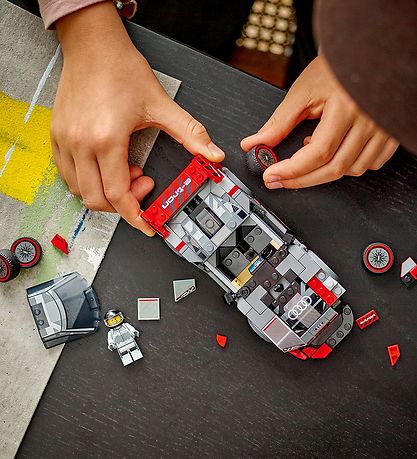 LEGO® Speed Champion - Audi S1 e-tron Quattr... 76921 - 274 Dele