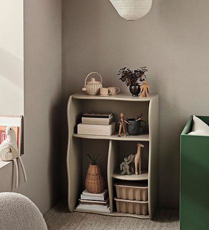 Ferm Living - Bogreol - Slope - 66x36x95 cm - Cashmere