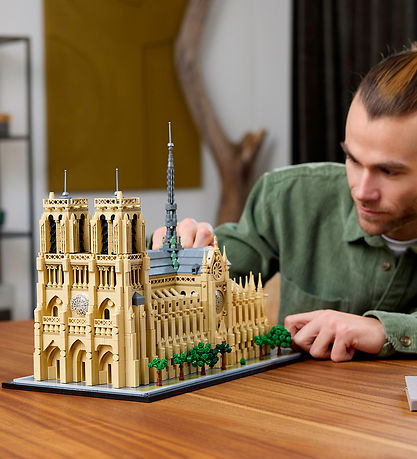 LEGO® Architecture - Notre-Dame de Paris 21061 - 4383 Dele