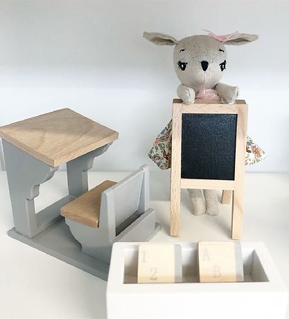 by ASTRUP Møbelsæt - 5 dele - Skolemøbler