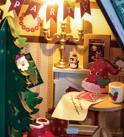 Rolife Miniature-diorama - DIY - Twinkling Christmas House DS036