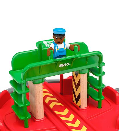 BRIO World Rundkørsel m. Figur - 2 dele 33476