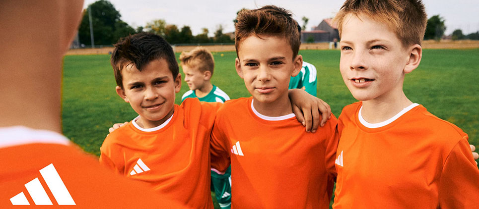 adidas Performance børnetøj og børnesko