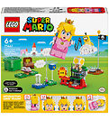 LEGO® Super Mario - Adventures with Interactive LEGO® Peach 7144