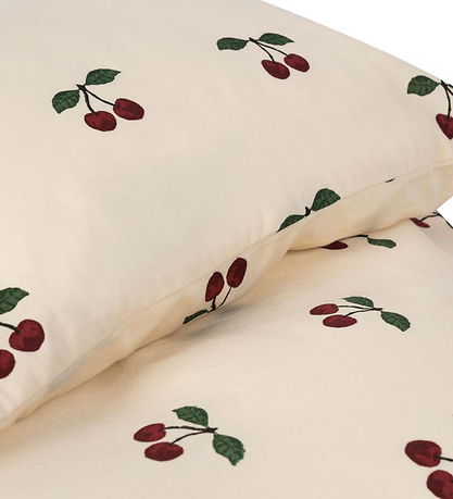 Konges Sløjd Sengetøj - Junior - Ma Grande Cerise Konges Sløjd Sengetøj - Junior - Ma Grande Cerise