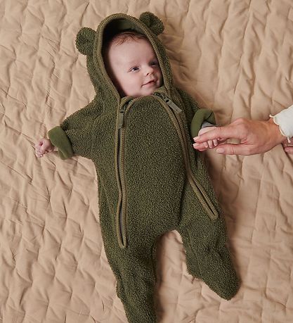 MarMar Fleecedragt - Teddy - Robert B - Olive Leaf MarMar Fleecedragt - Teddy - Robert B - Olive Leaf