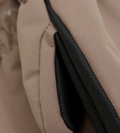 En Fant Luffer - Pine Bark En Fant Luffer - Pine Bark