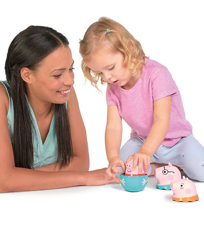 Toomies Stablelegetøj - Peppas Nesting Family Toomies Stablelegetøj - Peppas Nesting Family