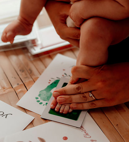 Vanilla Copenhagen Hånd- og Fodaftryksæt - Brun/Grøn/Rød Vanilla Copenhagen Hånd- og Fodaftryksæt - Brun/Grøn/Rød