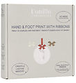 Vanilla Copenhagen Hånd- og Fodaftryksæt m. Bånd - Hvid/Rød/Brun Vanilla Copenhagen Hånd- og Fodaftryksæt m. Bånd - Hvid/Rød/Brun