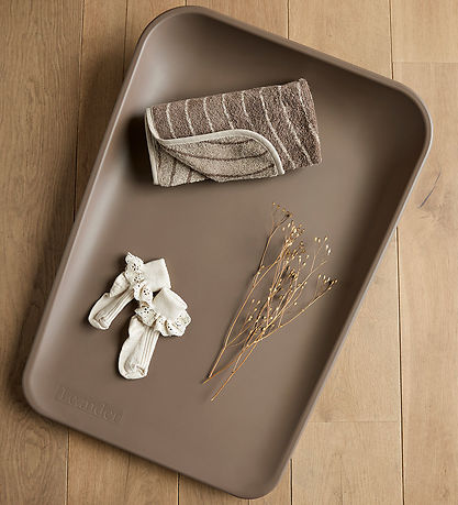 Leander Pusleunderlag - Woodland - 50x65 cm - Mocca Leander Pusleunderlag - Woodland - 50x65 cm - Mocca