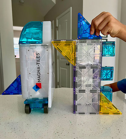 Magna-Tiles Magnetsæt - 32 Dele - Space + MicroMAGS Magna-Tiles Magnetsæt - 32 Dele - Space + MicroMAGS