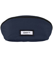 DAY ET Toilettaske - Gweneth RE-S Clam - Navy Blazer DAY ET Toilettaske - Gweneth RE-S Clam - Navy Blazer