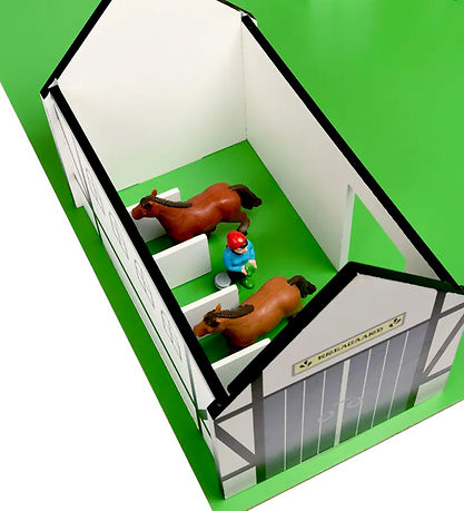 Krea Bondegård - Træ - 77x53 cm - Hvid/Rød