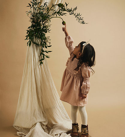 Lil Atelier Kjole - NmfRosita - Rugby Tan Lil Atelier Kjole - NmfRosita - Rugby Tan