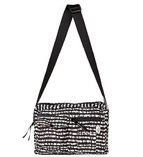Mads Nørgaard Skuldertaske - Bel One Art Cappa - Scribble Black/ Mads Nørgaard Skuldertaske - Bel One Art Cappa - Scribble Black/