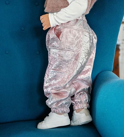 Hust and Claire Bukser - Teresa - Adobe Rose Hust and Claire Bukser - Teresa - Adobe Rose