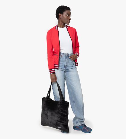 Eastpak Taske - Charlie - Fuzzy Black Eastpak Taske - Charlie - Fuzzy Black