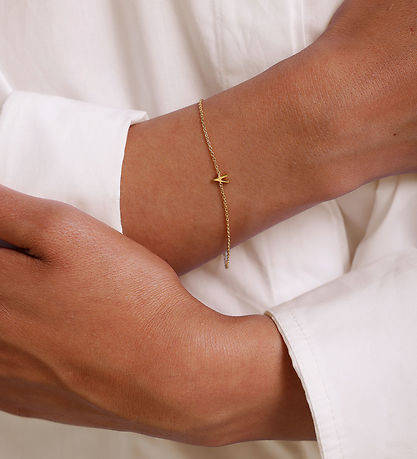 Design Letters Armbånd - V - 18K Guldbelagt Design Letters Armbånd - V - 18K Guldbelagt