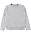 Gant Sweatshirt - Shield C-Neck - Light Grey Melange Gant Sweatshirt - Shield C-Neck - Light Grey Melange