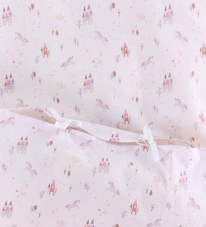 Nørgaard Madsens Sengetøj - Voksen - Rosa m. Enhjørning og slot Nørgaard Madsens Sengetøj - Voksen - Rosa m. Enhjørning og slot