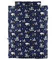 Nørgaard Madsens Sengetøj - Baby - Navy m. Arbejdsmaskiner Nørgaard Madsens Sengetøj - Baby - Navy m. Arbejdsmaskiner