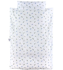 Nørgaard Madsens Sengetøj - Baby - Hvid m. Biler Nørgaard Madsens Sengetøj - Baby - Hvid m. Biler