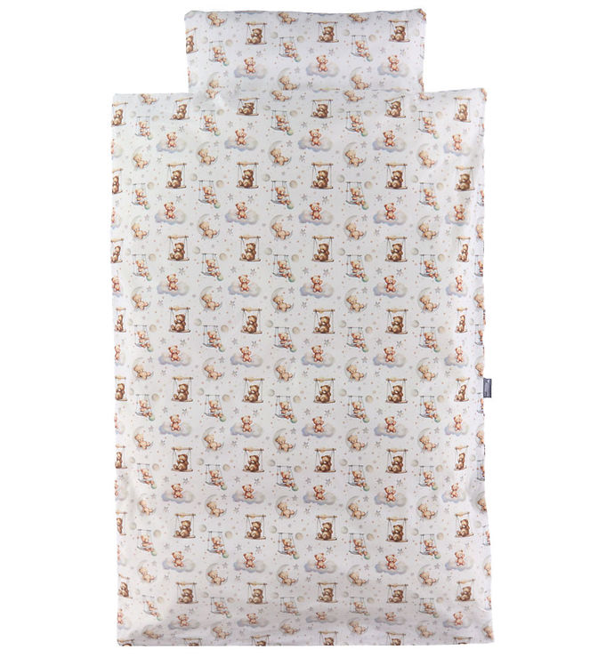 Nørgaard Madsens Sengetøj - Voksen - Hvid m. Bamse På Gynge