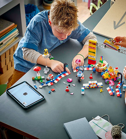 LEGO® Super Mario - Mario Kart Baby... 72036 - 823 Parts